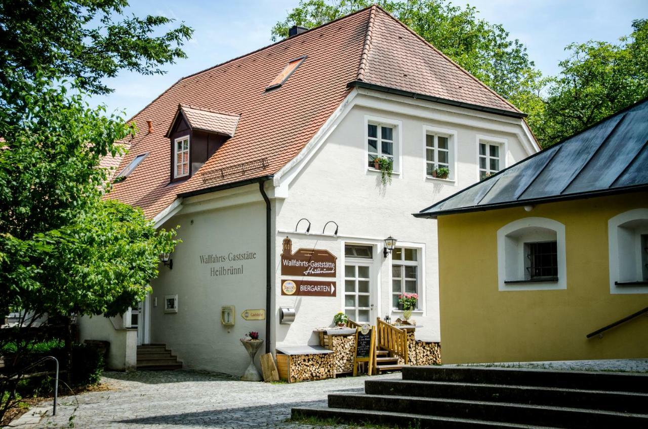 Wallfahrts-Gaststaette Heilbruennl Roding Exterior foto